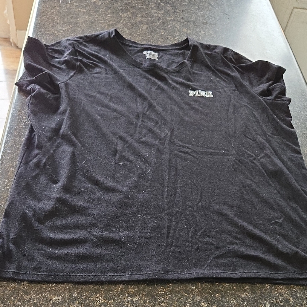 PINK Victoria's Secret Black Short Sleeve Logo Tee